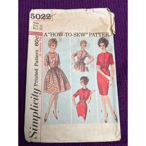 Simplicity 5022 pattern dress straight skirt fit and flare 1960s size 12